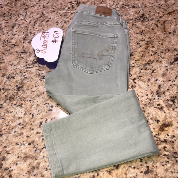 American Eagle Outfitters Denim - AEO High Rise Jegging